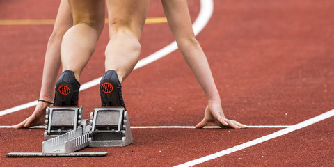 sprintstart in der Leichtathletik