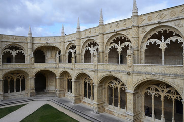Fototapeta na wymiar Innenhof Kloster Jeronimos, Lissabon