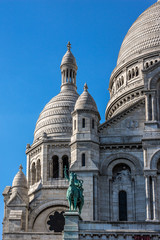 Fototapeta premium Detail of Basilica Sacre Coeur (designed by Paul Abadie). Paris