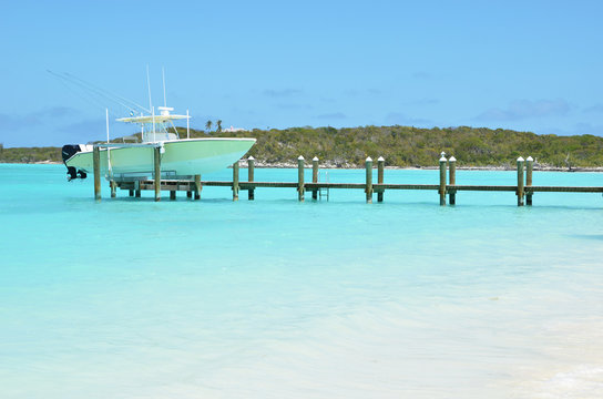 cht at the wooden jetty. Great Exuma, Bahamas