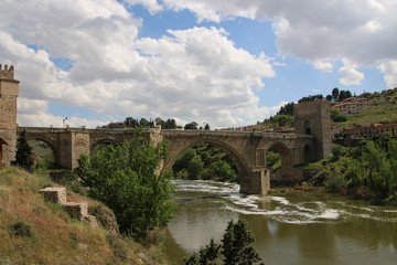 Fototapeta na wymiar Toledo. Spain. San Martin's Bridge.
