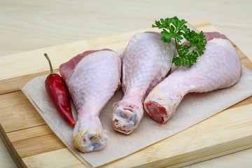 Raw chicken legs