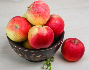 Few apples