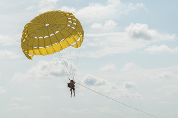 speed boat parachute