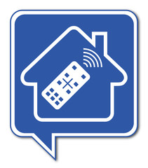 Logo maison et télécommande.