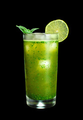 Mojito cocktail with fresh limes