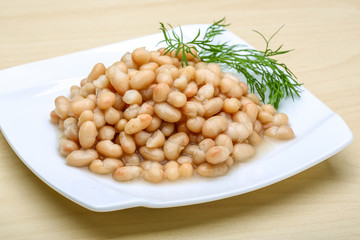 White canned beans