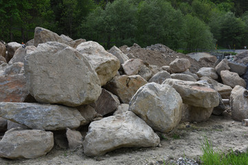 pietre sasso sassi marmo