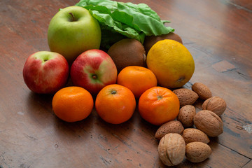 frutta, verdura e noci