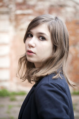 Naklejka premium Portrait of depressed teenage girl