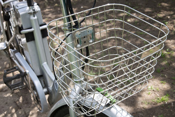 Bicycle basket