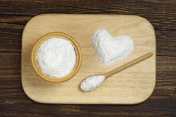 Bowl with salt and heap