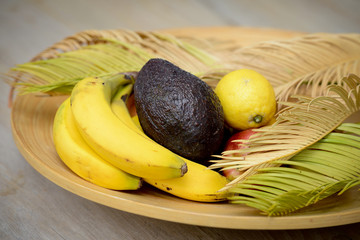 exotische Früchte in einer schönen Schale © bildschoenes