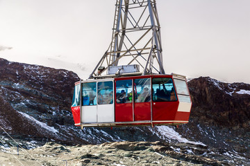Cable car to Matterhorn in Zermatt