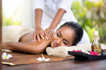 Obraz na płótnie Canvas Spa and massage treatment
