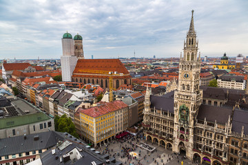 Naklejka premium Aerial view on Marienplatz town hall