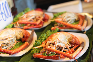 Grilled shrimp at the market