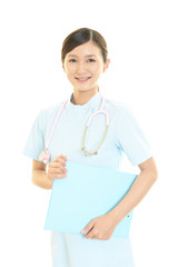 笑顔の看護師