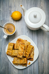 tea-drinking with apple pie