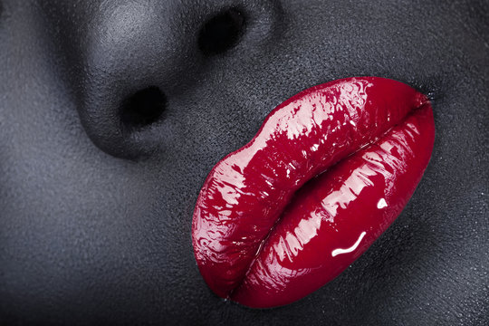 вeauty red lips black leather