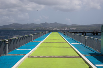 Obraz premium Brücke und Anlegestelle in Fort-de-France, Martinique