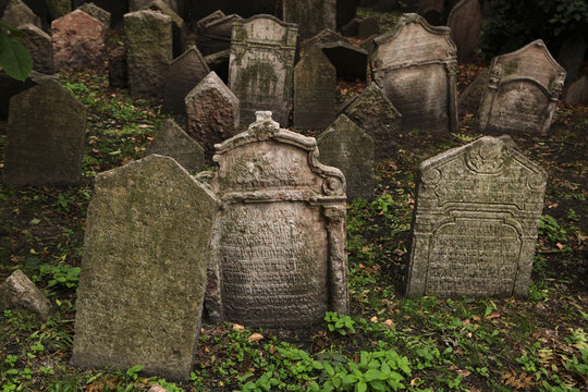Old Jewish Cemetery in Prague, Czech Republic.