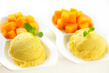Mango ice cream.