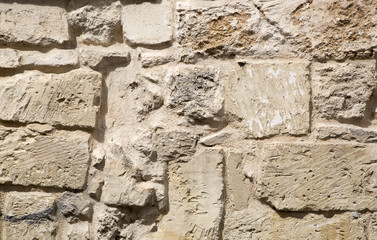 Muro con rocce e sassi