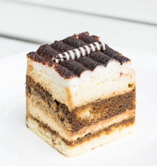 tiramisu cake