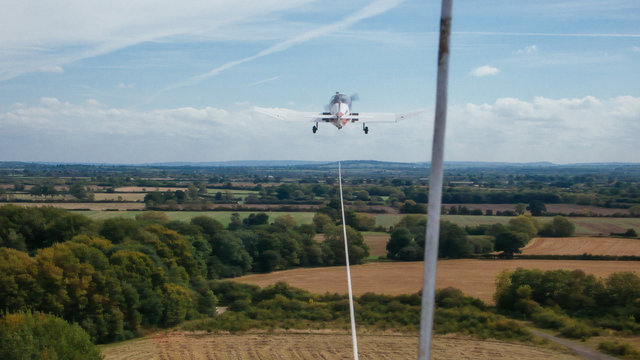 UK, Banbury, small plane towing glider