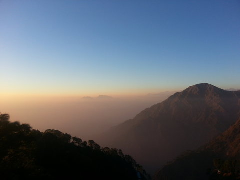 India, Katra, Jammu, Mountains at sunset