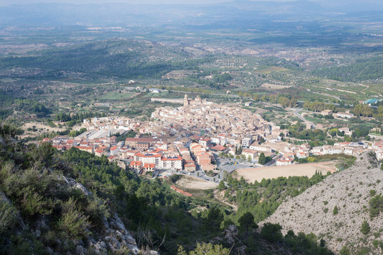 Spain, Catalonia, Tarragona, Tivissa, Elevated view of town from mountain
