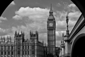 Fototapeta na wymiar Big Ben y parlamento de Londres