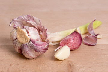 garlic - clove and head