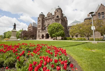 Fotobehang Queens Park Toronto government legislative buildings © nickjene