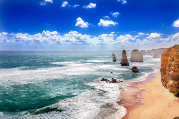 Abwaschbare Fototapete Twelve Apostles along the Great Ocean Road in Australia © thakala
