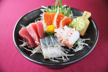 Sashimi set
