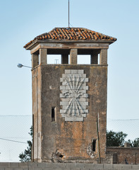 Daimiel, Ciudad Real, España, yugo y flechas, vestigio del franquismo, historia