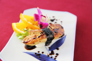 Foie gras sushi