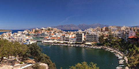 Fototapeta na wymiar Agios Nikolaos panorama