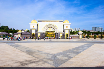 Obraz premium KUALA LAMPUR, MALAYSIA- FEB10, 2015: Tourist travel at Sultan's