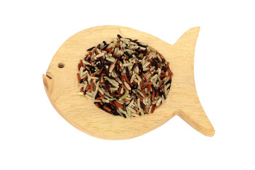 Rice brown brown rice in wooden containers.