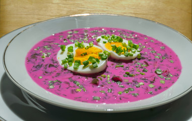 Cold beetroot soup with egg (chłodnik litewski) 
