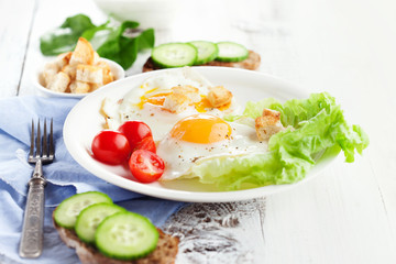 Breakfast with fried egg