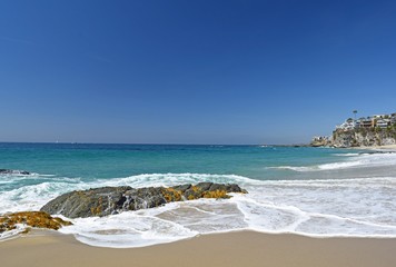Thousand Steps Beach, Laguna © rouda100