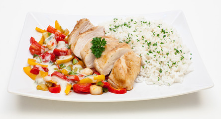 Hähnchenbrust-Filet mit Paprikagemüse und Reis