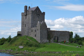 Fototapeta na wymiar Dunguaire Castle