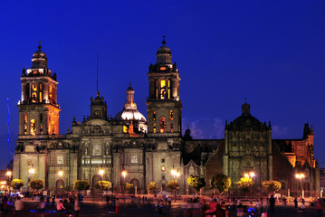 Fototapeta na wymiar Metropolitan Cathedral of the Assumption of Mary of Mexico City