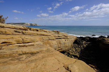 Felsküste am Atlantik zwischen Burgau und Luz, Algarve, Portuga