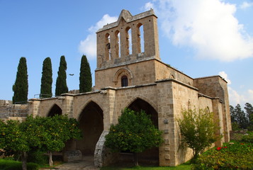 Fototapeta na wymiar Zypern, Ruine Abtei Bellapais, bei Kyrenia